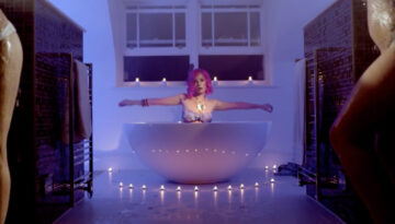 DJ BLUEY Feat Livvy Nicole – Sexy